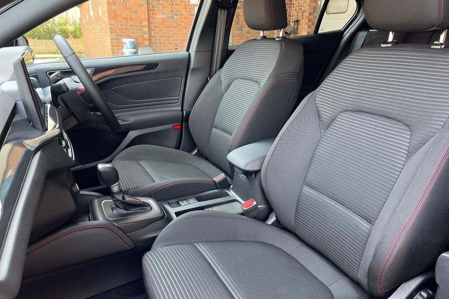 Ford Focus Photo autoimg-ee965d7d7f51522c3c8074613fc9c465a2b259e5.jpg