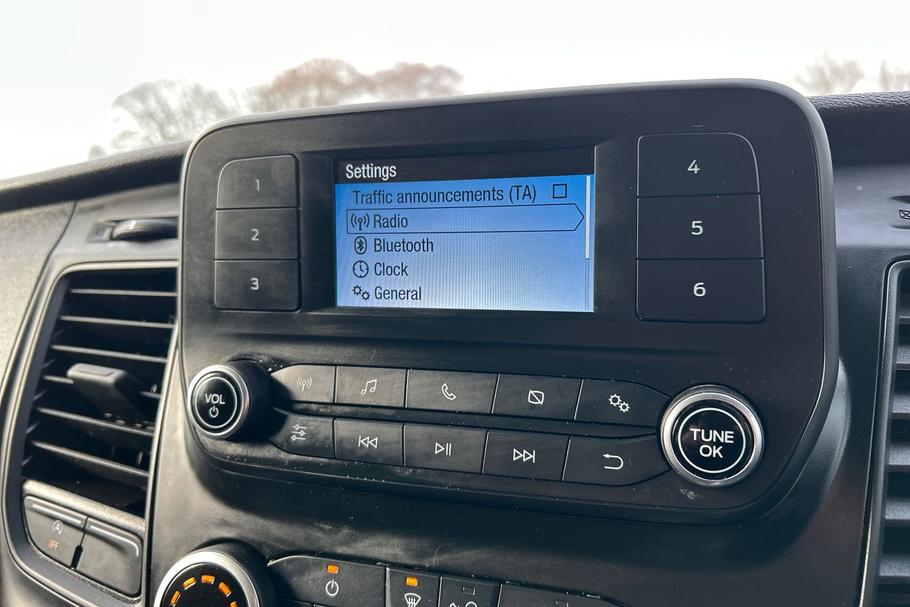 Used FORD TRANSIT CUSTOM NL23YTN 19