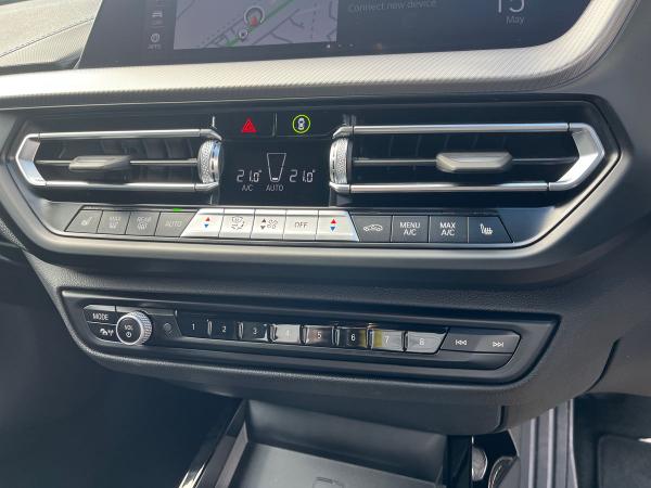 BMW 1 Series Photo autoimg-ee9cfff58cdb09f635db49b0b3c4fa605ac83a11.jpg