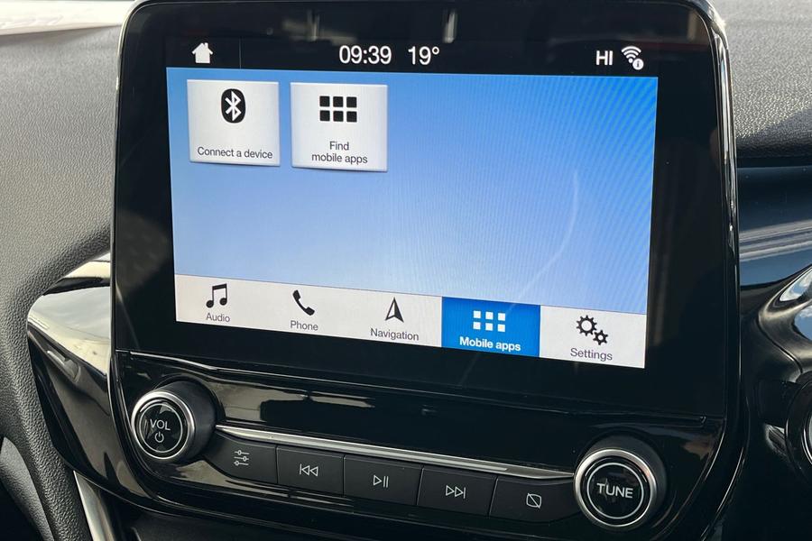 Ford FIESTA Photo autoimg-ee9d022f5d3f1c80058c77df8399e24c778806b8.jpg