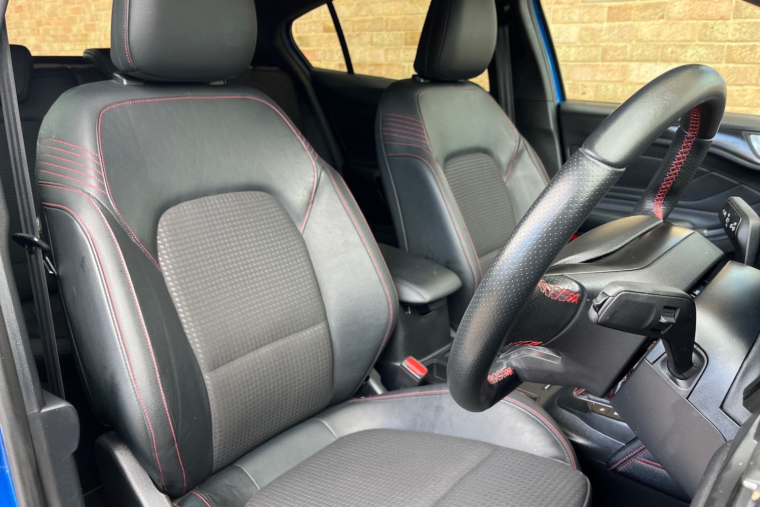 Ford FOCUS Photo 16