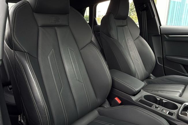 AUDI A3 Photo 21