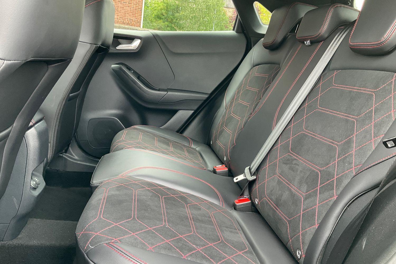Ford PUMA Photo 19