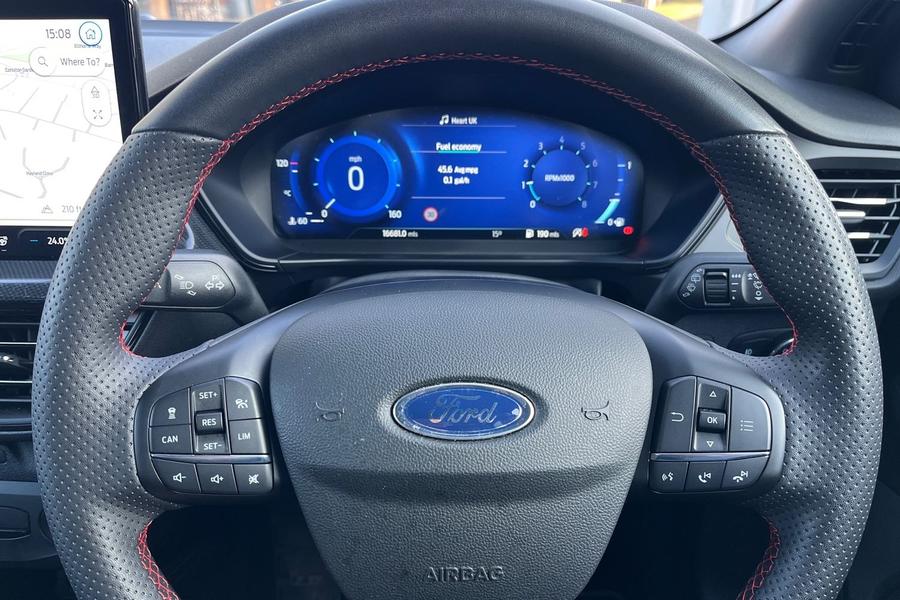 Ford Focus Photo autoimg-eea61c78aadc4f66f2345f5b85f8f0020a857981.jpg