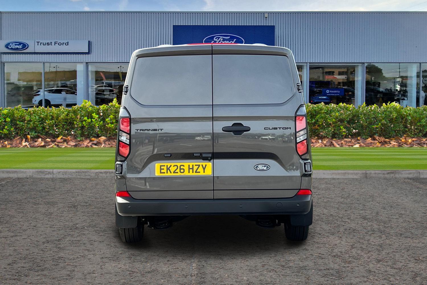 Ford Transit Custom Photo 12