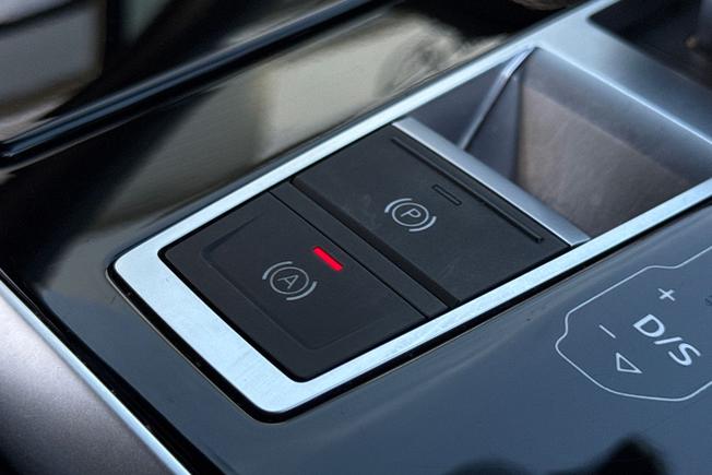 Audi Q7 Photo 23