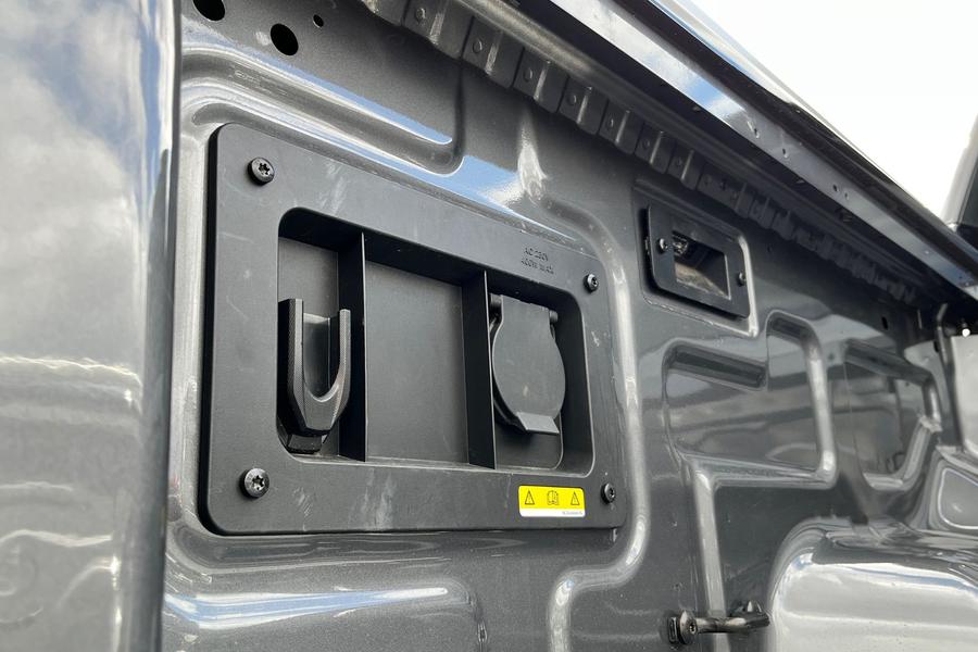 Ford RANGER Photo autoimg-eeb0eb9db03a49e6e5277e1929d5ea7bdc281df2.jpg