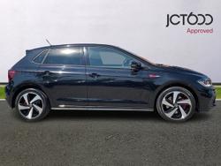 VOLKSWAGEN Polo Photo 4