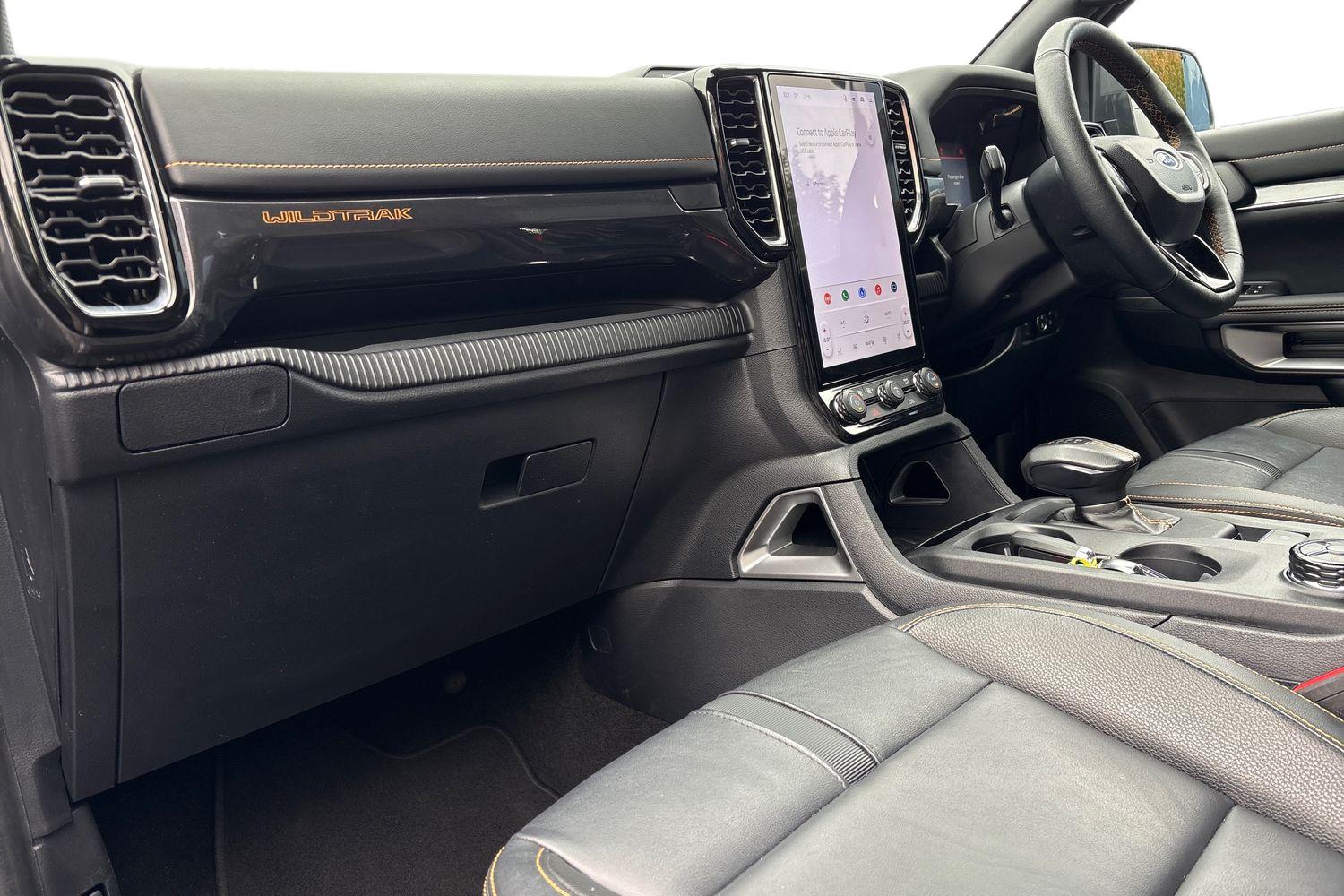 Ford RANGER Photo 2