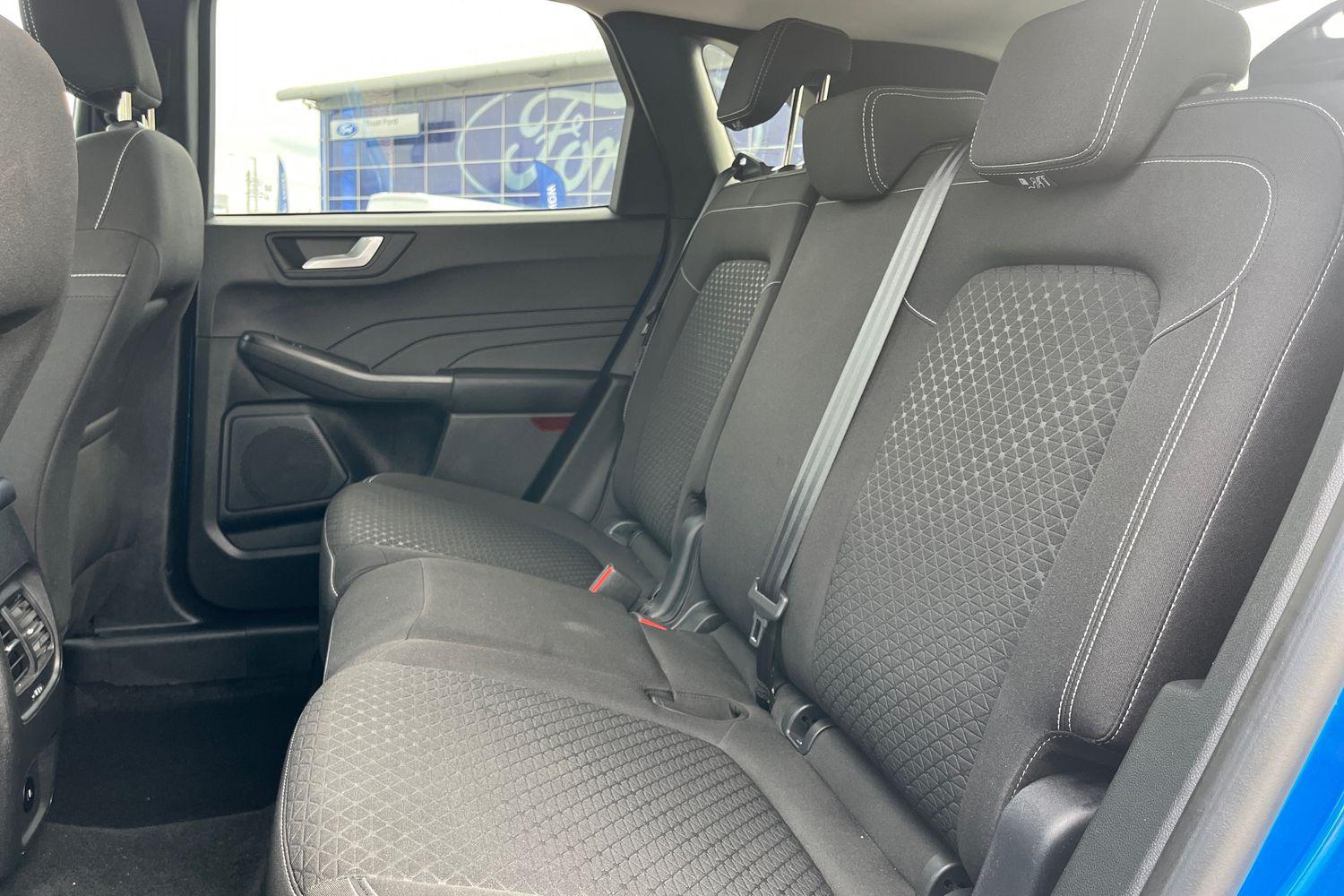Ford KUGA Photo 19
