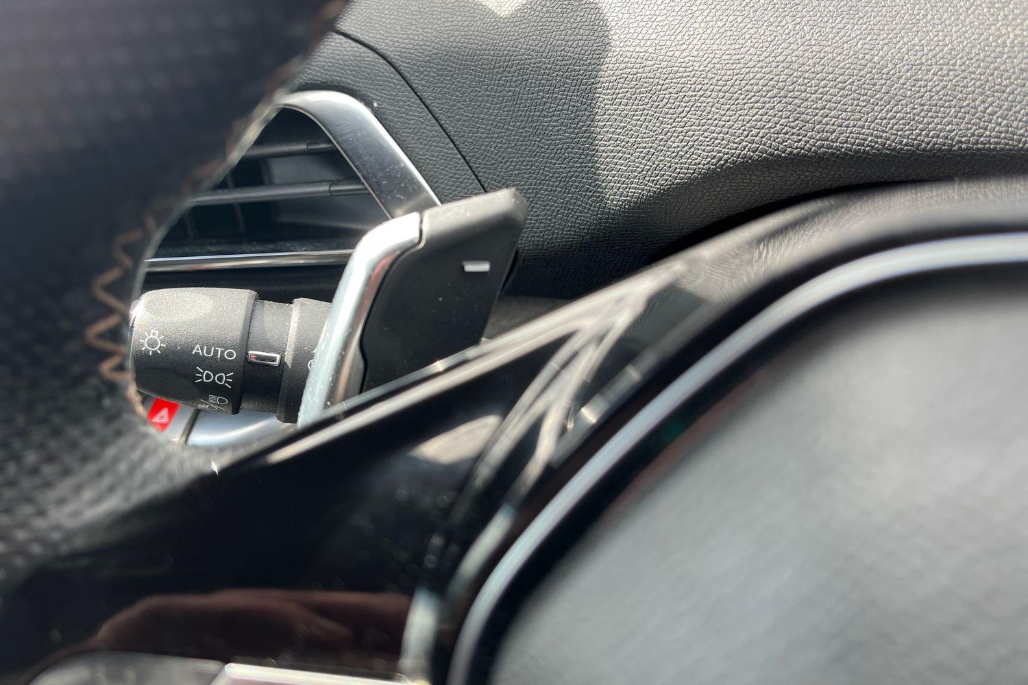 Peugeot 5008 Photo 13