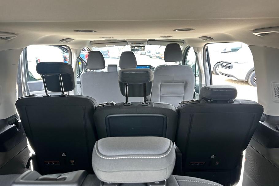 Used FORD TOURNEO CUSTOM YM25LNP 36