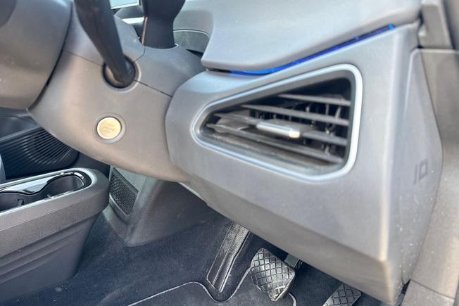 VOLKSWAGEN ID.3 Photo 26