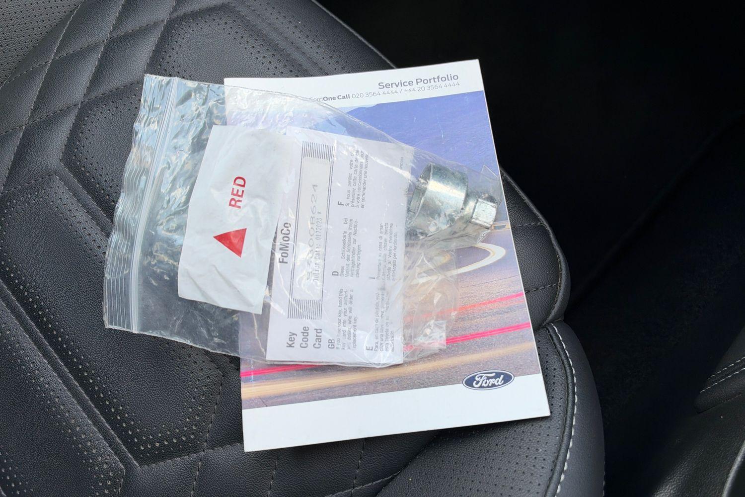 Ford FOCUS Photo 21