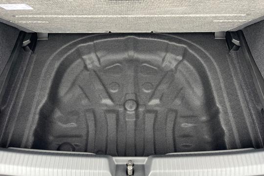 Volkswagen Golf Photo autoimg-eebc579c06be6415a8b92ff9675ac470787430c5.jpg
