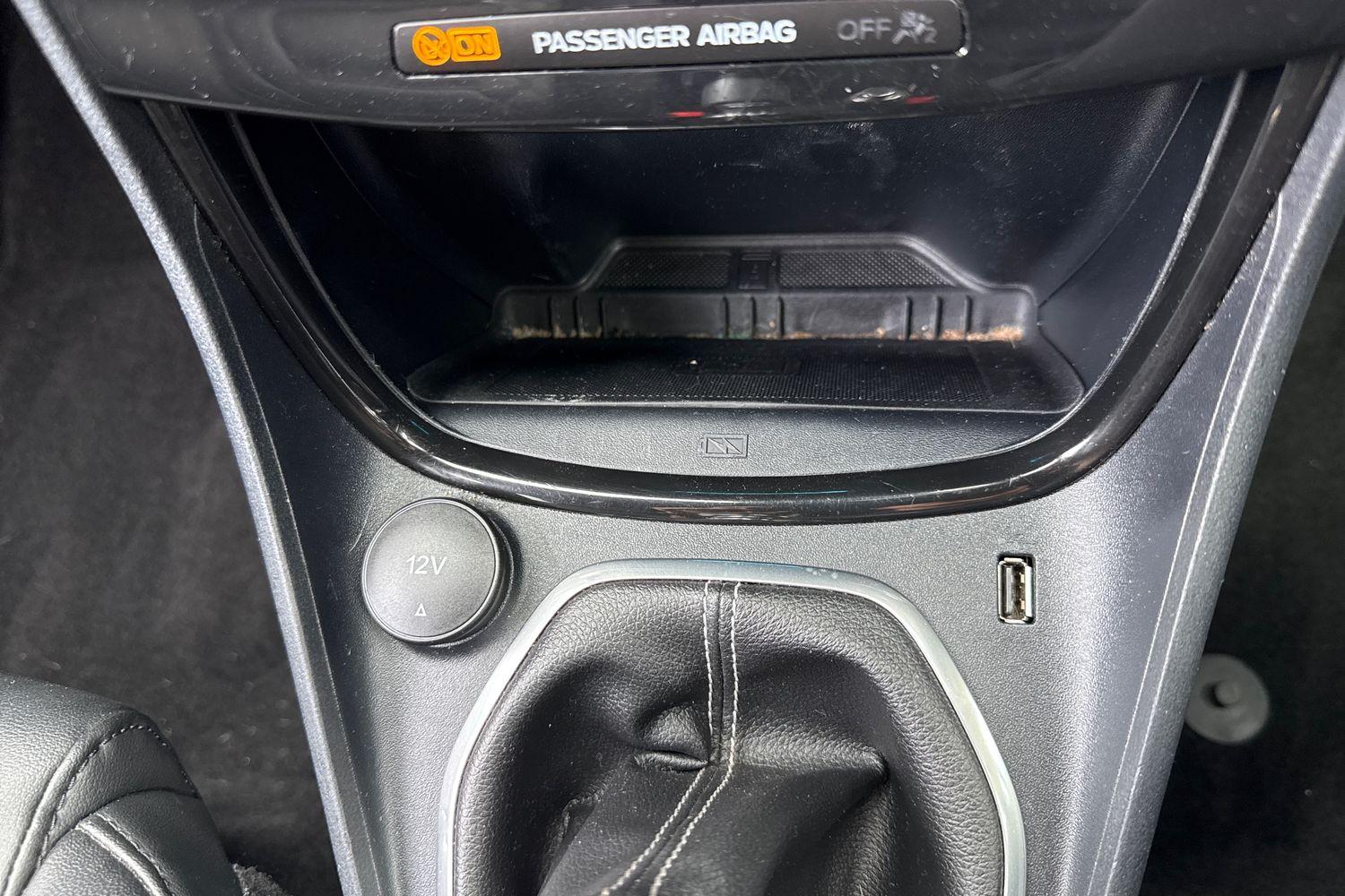 Ford PUMA Photo 30