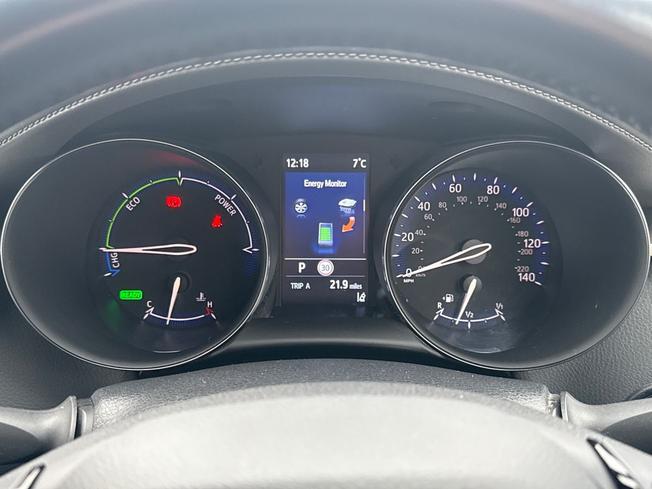 TOYOTA C-Hr Photo 15