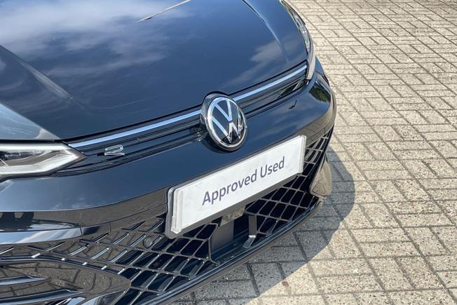 VOLKSWAGEN Golf Photo 50