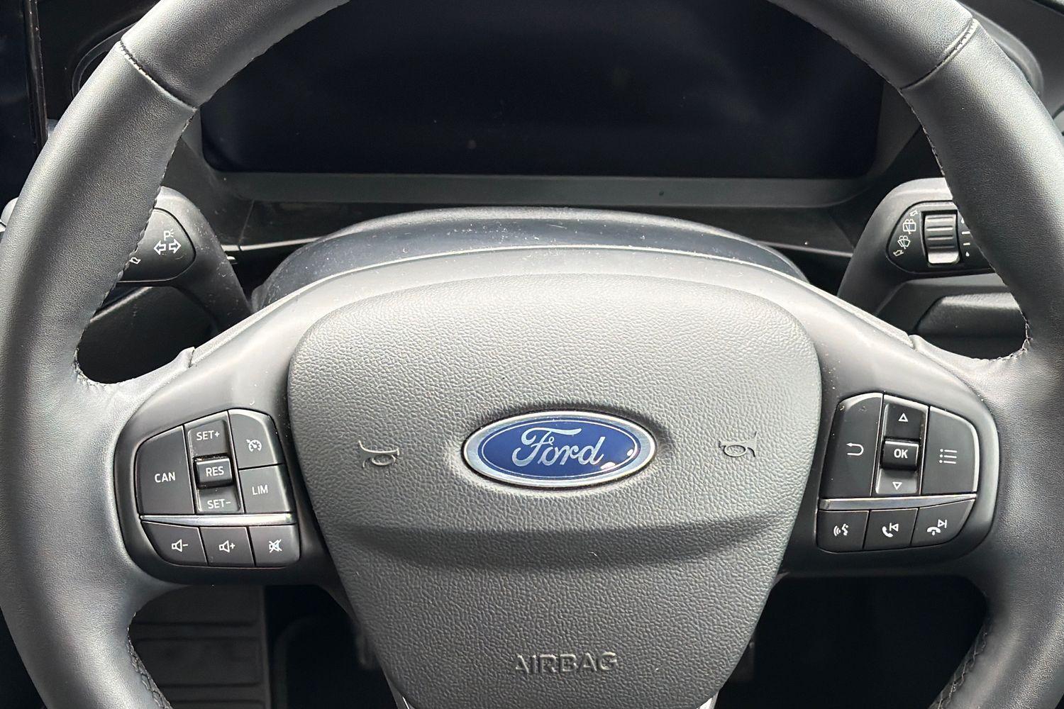 Ford FOCUS Photo 11