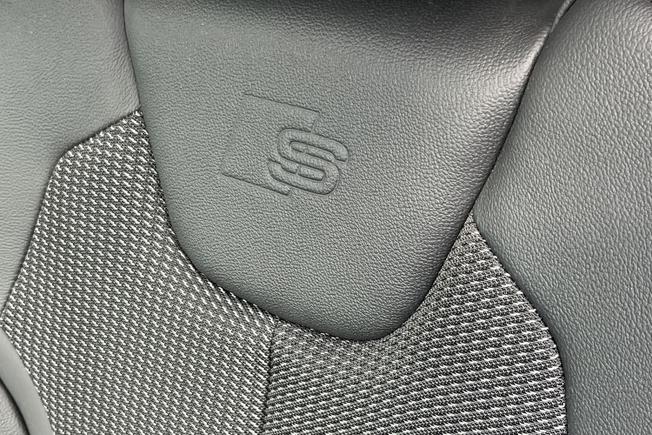 AUDI Q2 Photo 37