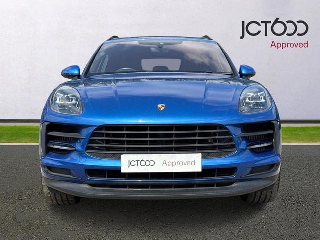 PORSCHE Macan Photo 8