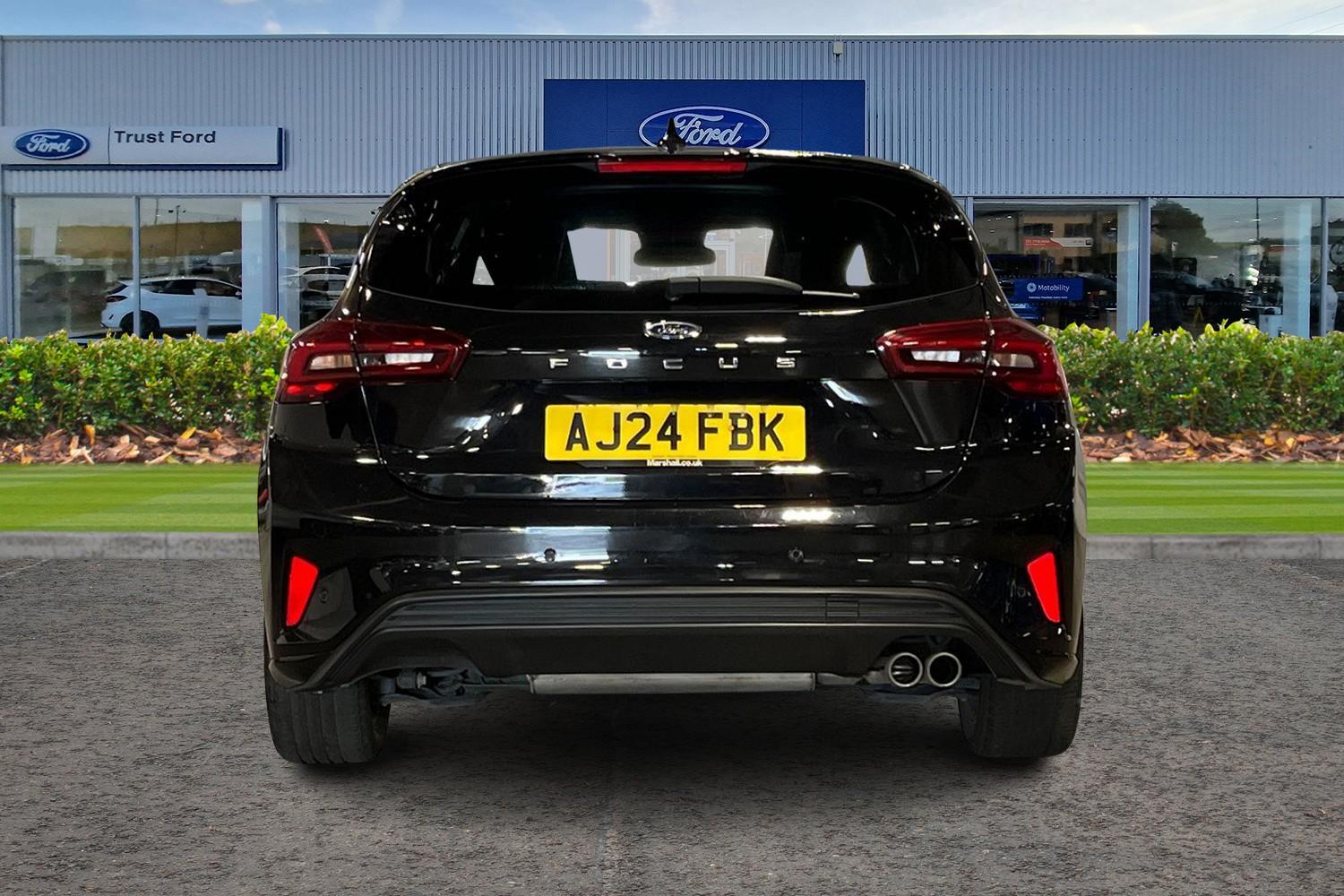 Ford FOCUS Photo 6