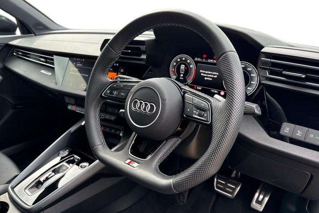 AUDI A3 Photo 6