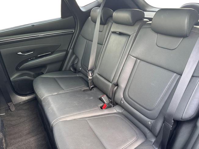 HYUNDAI TUCSON Photo 9
