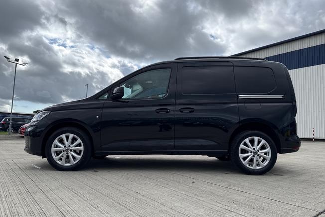 VOLKSWAGEN Caddy Photo 24