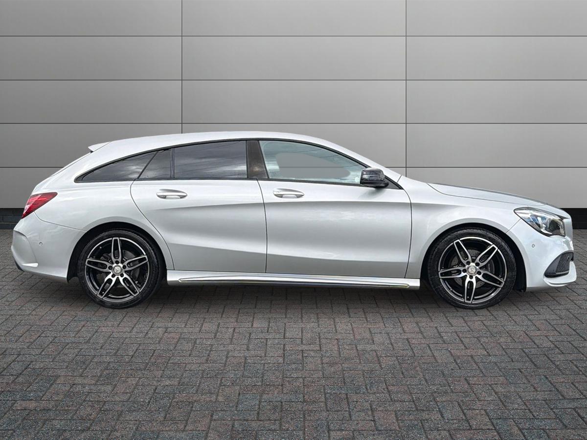 Mercedes-Benz CLA Photo autoimg-eee55530691ecb417740f8d4a52ef0ff8bf528c2.jpg