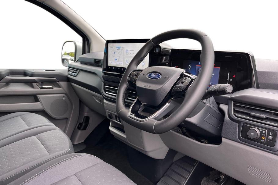 Used Ford TOURNEO CUSTOM LA74UFT 14