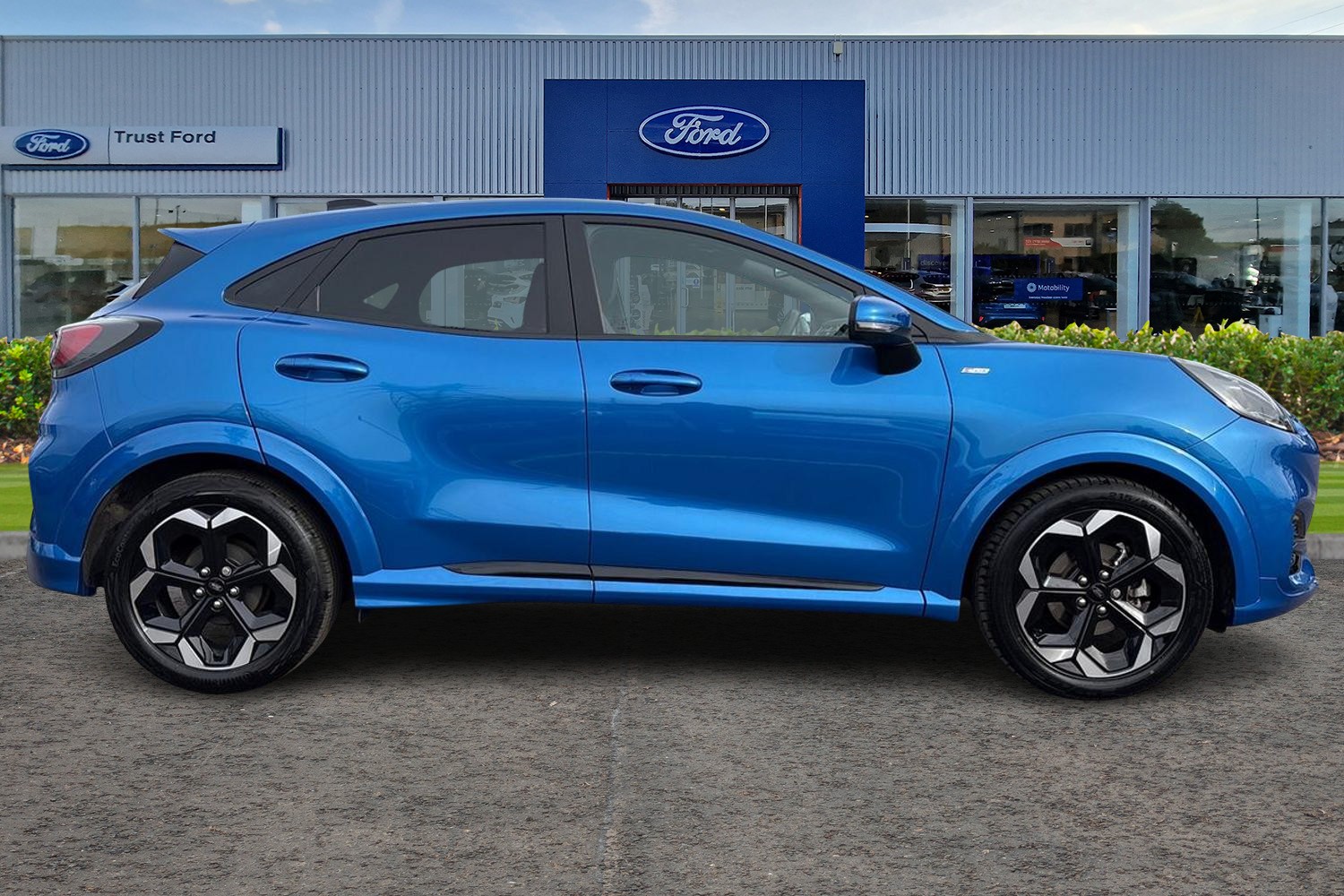 Ford PUMA Photo 2