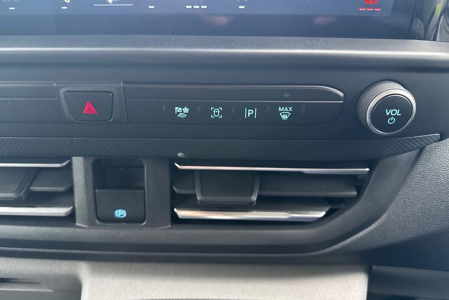 Used Ford TRANSIT CUSTOM 26