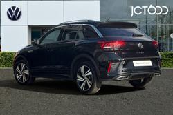 Volkswagen T-Roc Photo 3