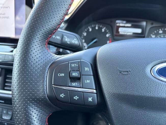FORD Fiesta Photo 16