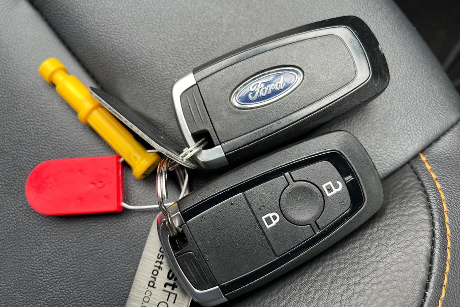 Used Ford RANGER LE24MJJ 19