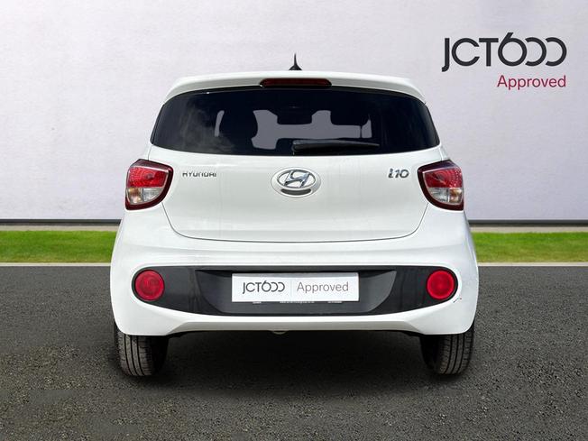 HYUNDAI i10 Photo 7