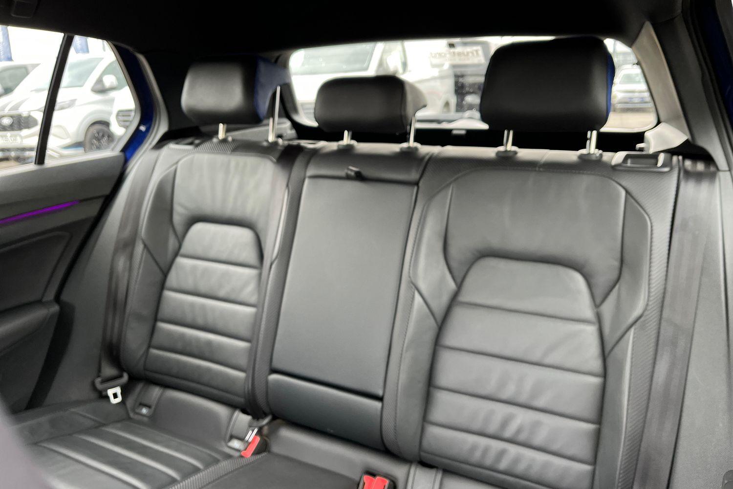 Volkswagen Golf Photo 19