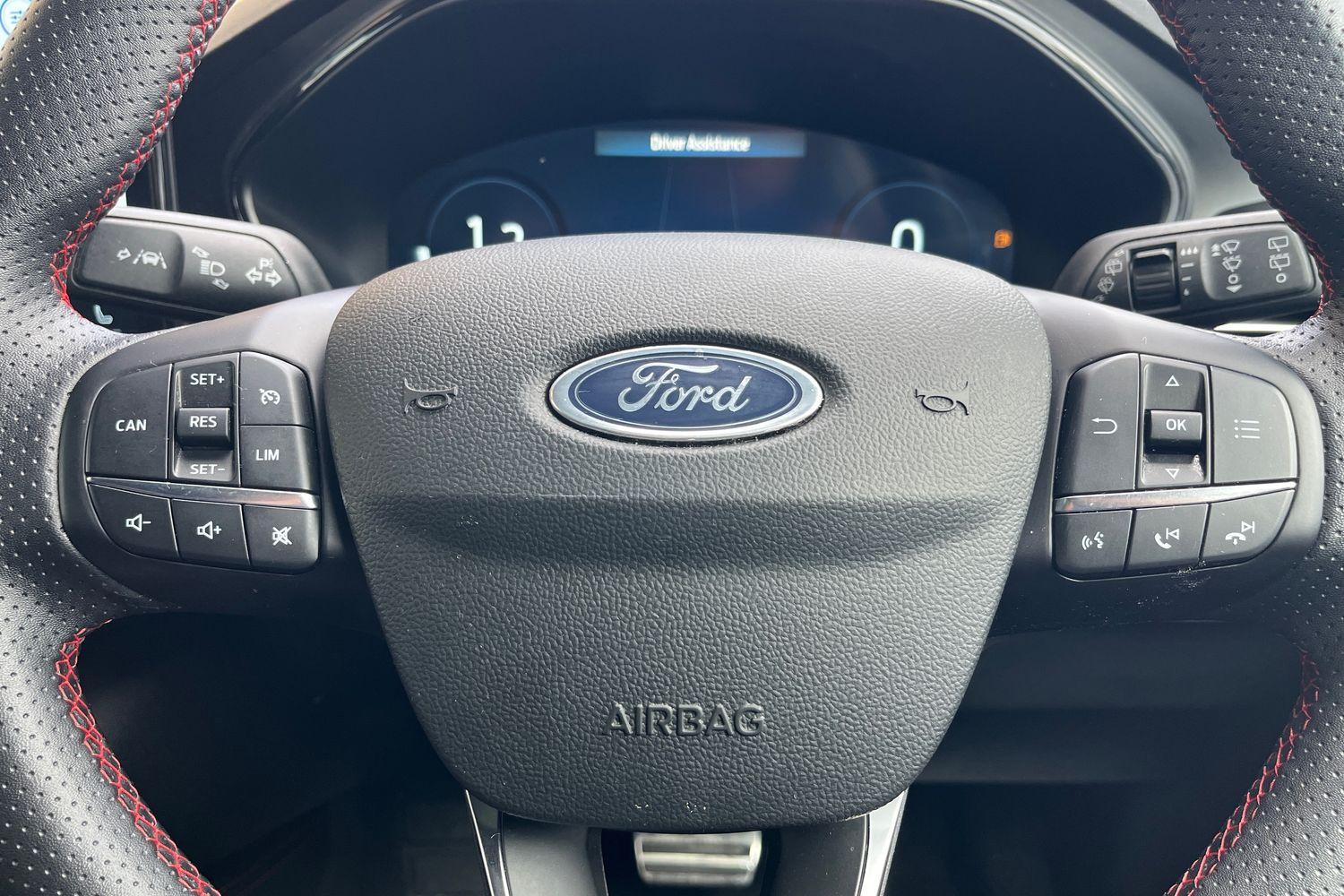 Ford FOCUS Photo 11