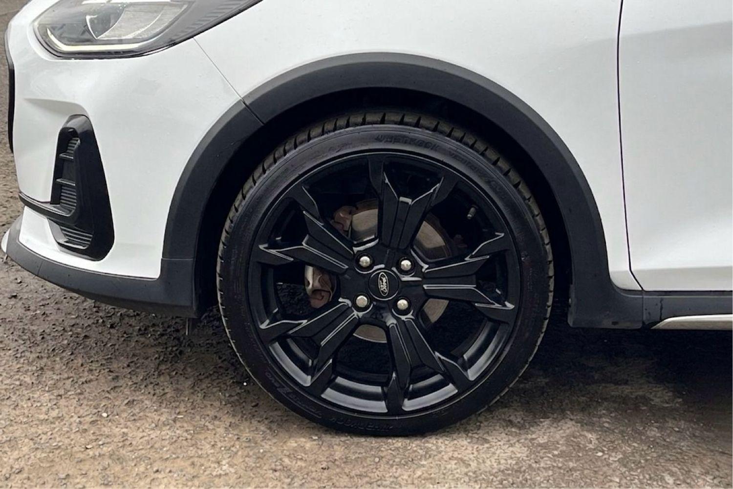 Ford Fiesta Photo 7