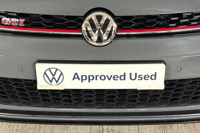 Volkswagen Golf Photo 39