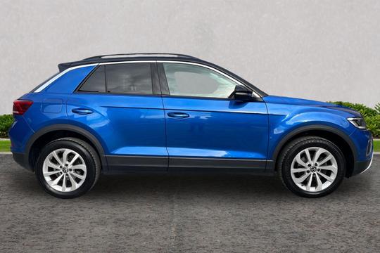 Volkswagen T-roc Photo autoimg-ef08f9ed3169a2c67084301201428222ae0a7a39.jpg