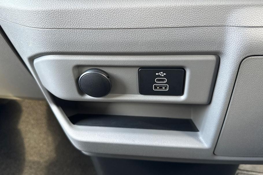 Used Ford E-TOURNEO CUSTOM YB75VYG 29