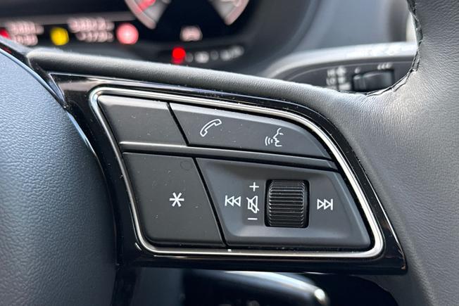 AUDI Q2 Photo 17
