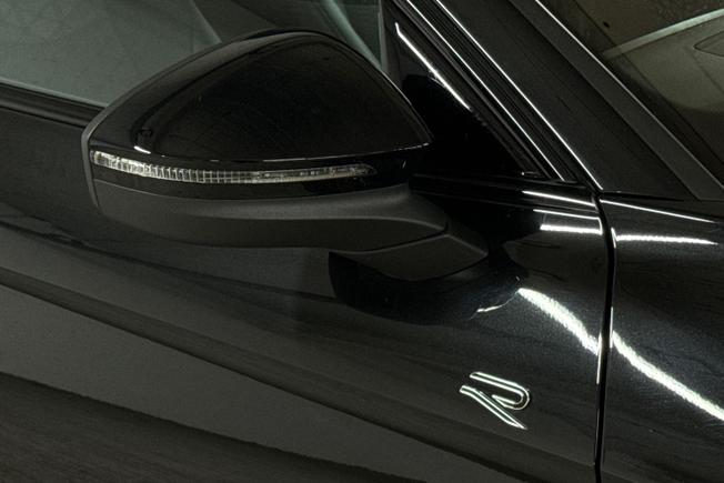 VOLKSWAGEN Passat Photo 20