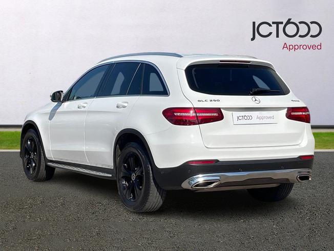 MERCEDES-BENZ Glc Photo 3