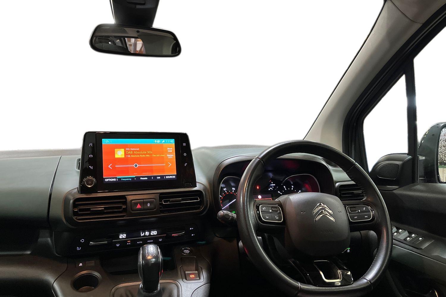 Citroen BERLINGO Photo 9