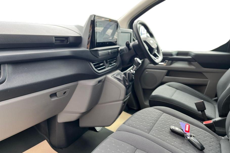 Used Ford TRANSIT CUSTOM AU24KHX 3