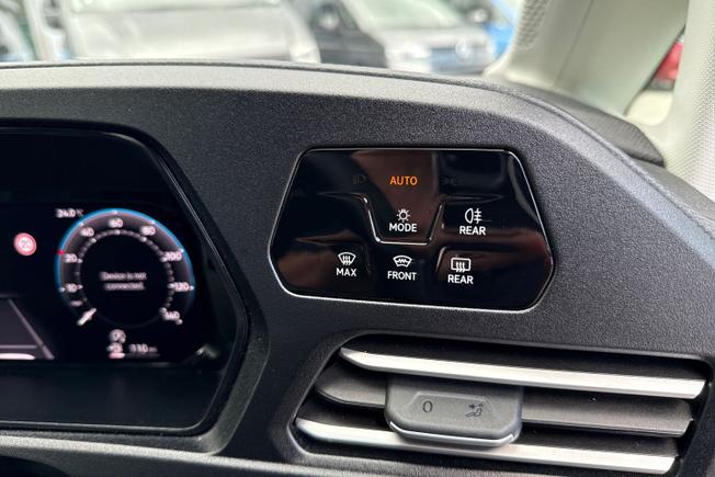 VOLKSWAGEN Caddy Maxi Photo 40