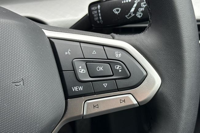 VOLKSWAGEN Golf Photo 17